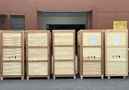 新能源汽车检测设备批量发往缅甸—艾普欧盛